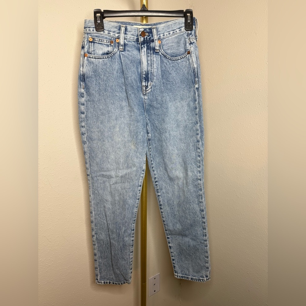Madewell pleated front 90’s jeans